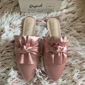 NWT QUPID PINK bow flats sz 5.5